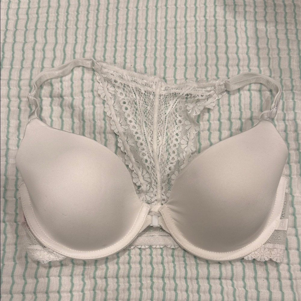 Victorias Secret Demi Lace Back front close bra